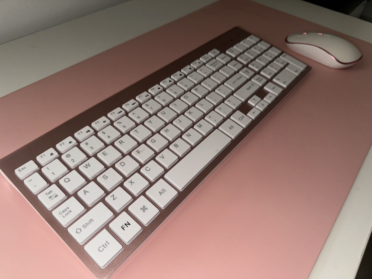 Wireless Mouse and Keyboard - photo 3