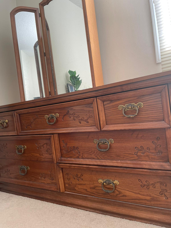 Dresser - photo 3