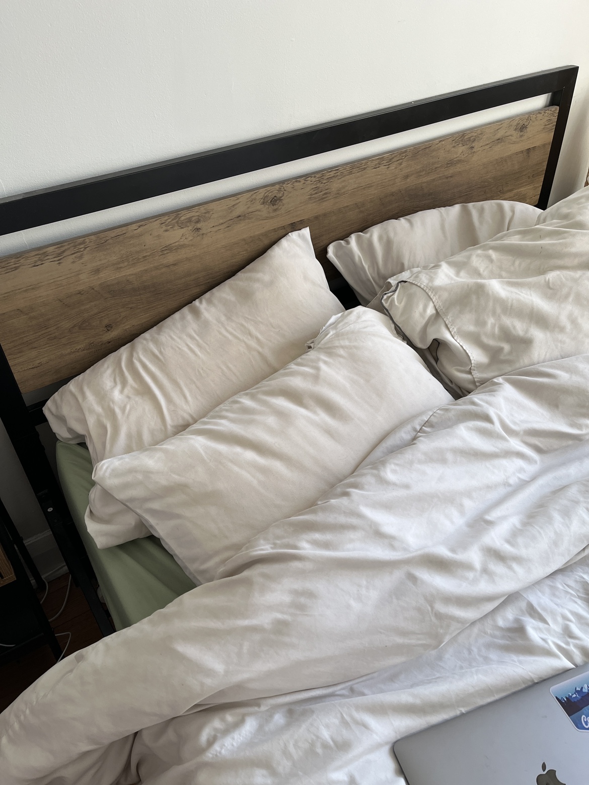 Queen Bed Wayfair “Marilee” + Polysleep “Origin” mattress - photo 2