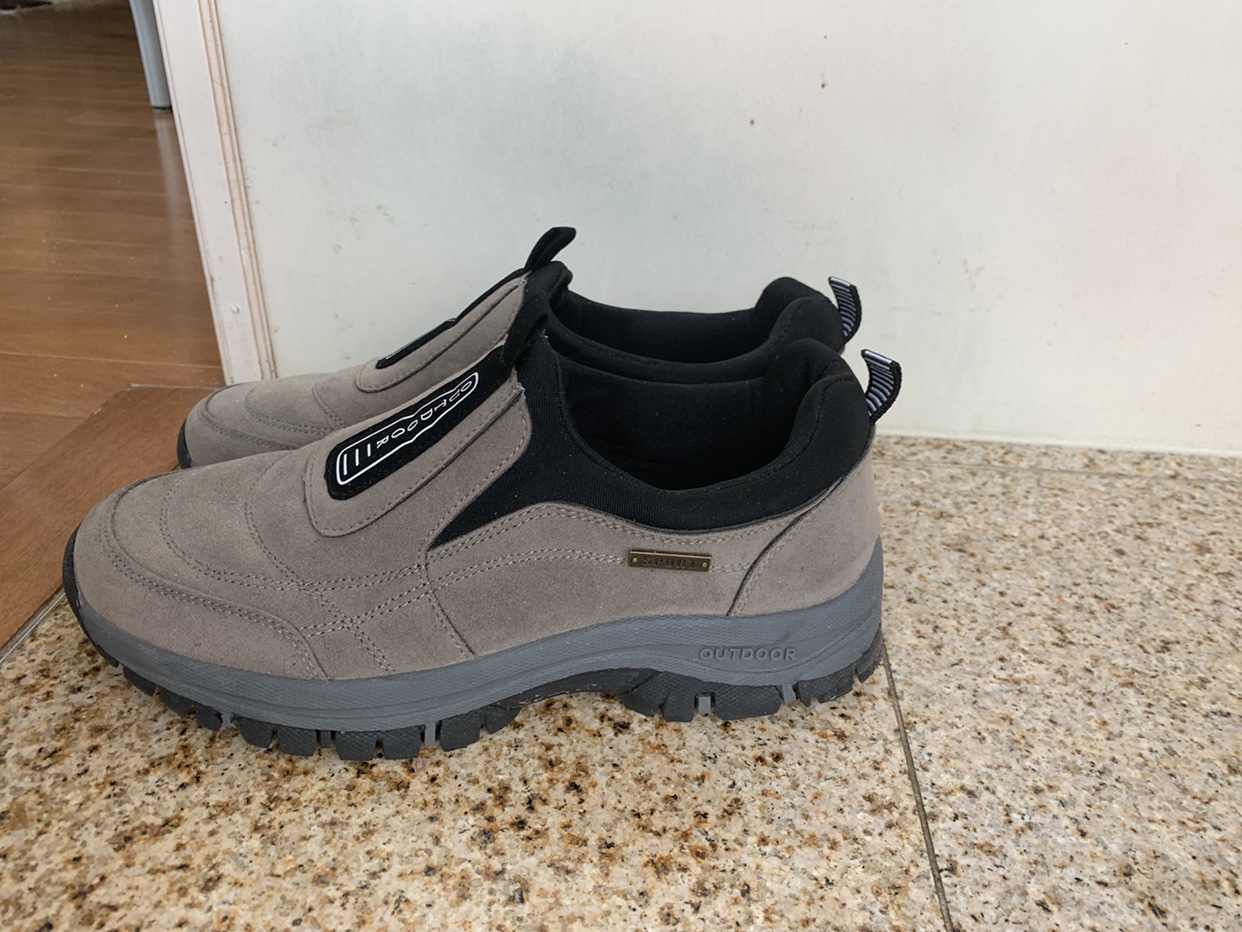 Men’s running shoes image indicator(2)