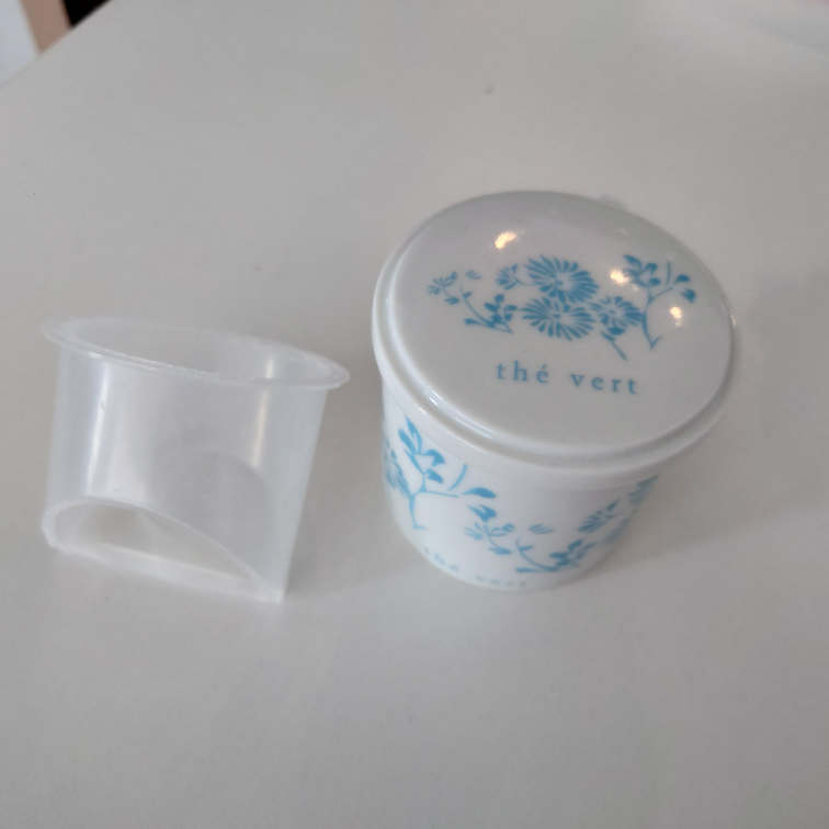 tea cup and strainer image indicator(3)