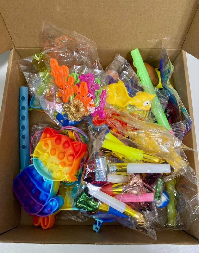 Toys 50+ pieces