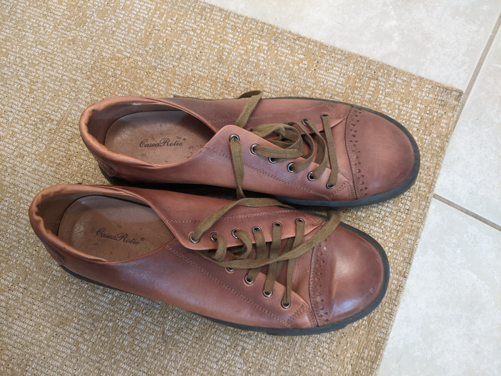 #freecycle leather shoes thumbnail