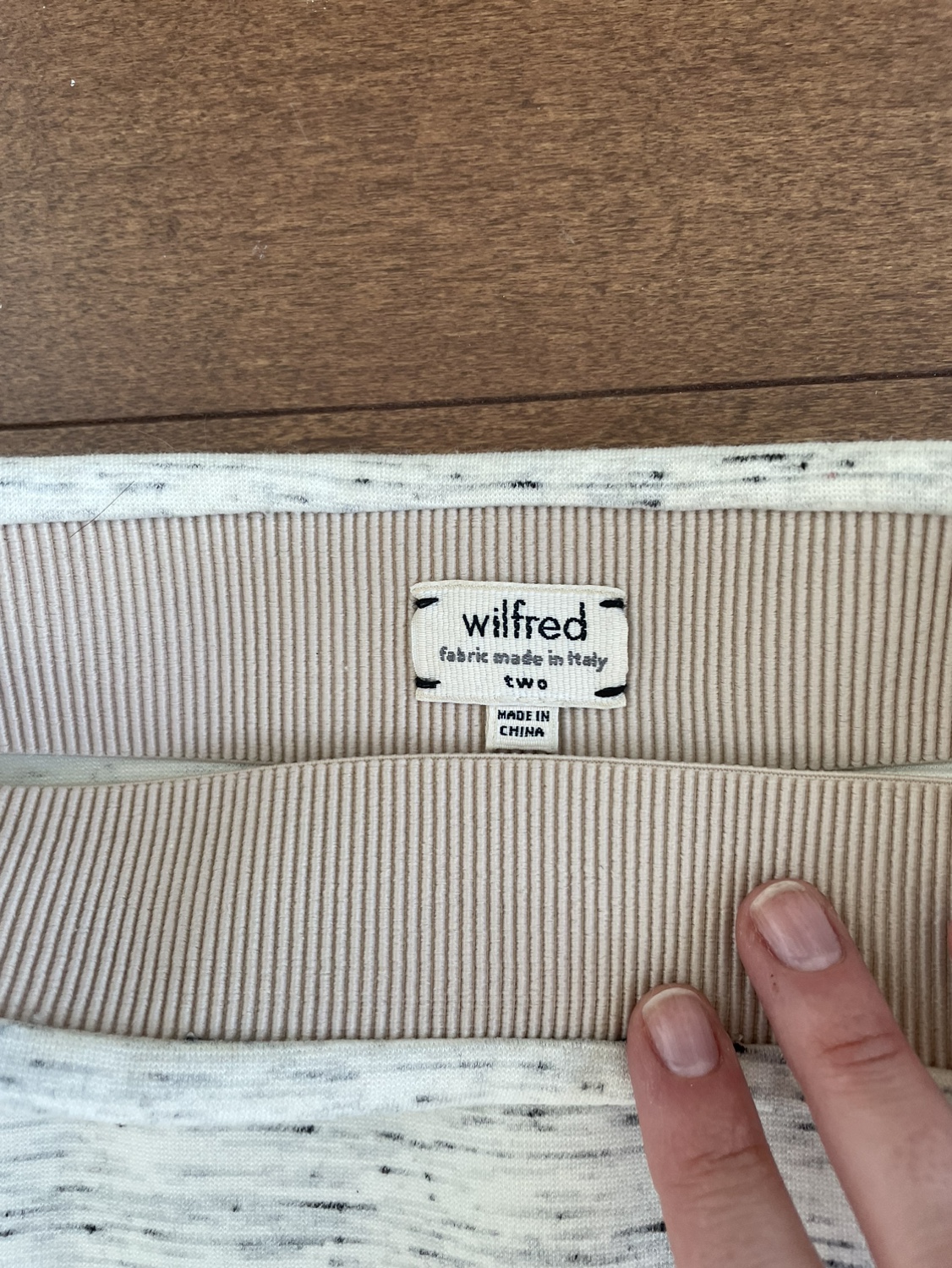 Wilfred pencil skirt image indicator(5)