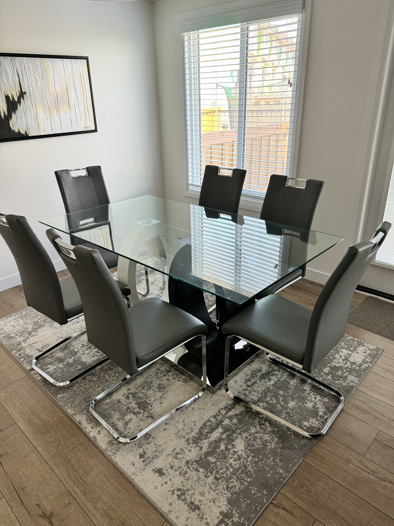 Dinning table with 6 chairs - photo 5