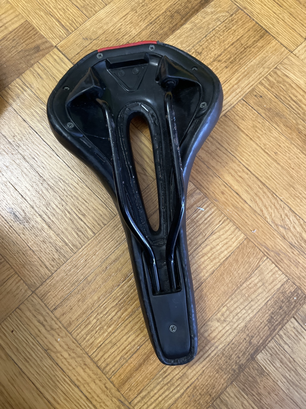 Used Bike Seats image indicator(3)