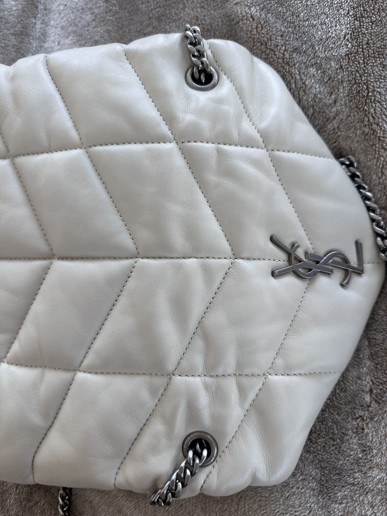 YSL White Small puffer loulou shoulder bag - photo 4