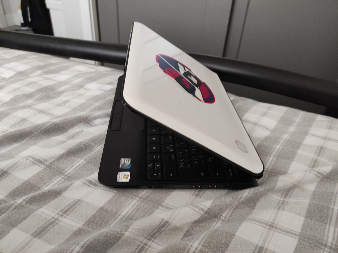 HP Mini Laptop 210-2072CL- Intel Atom N270 2GB RAM