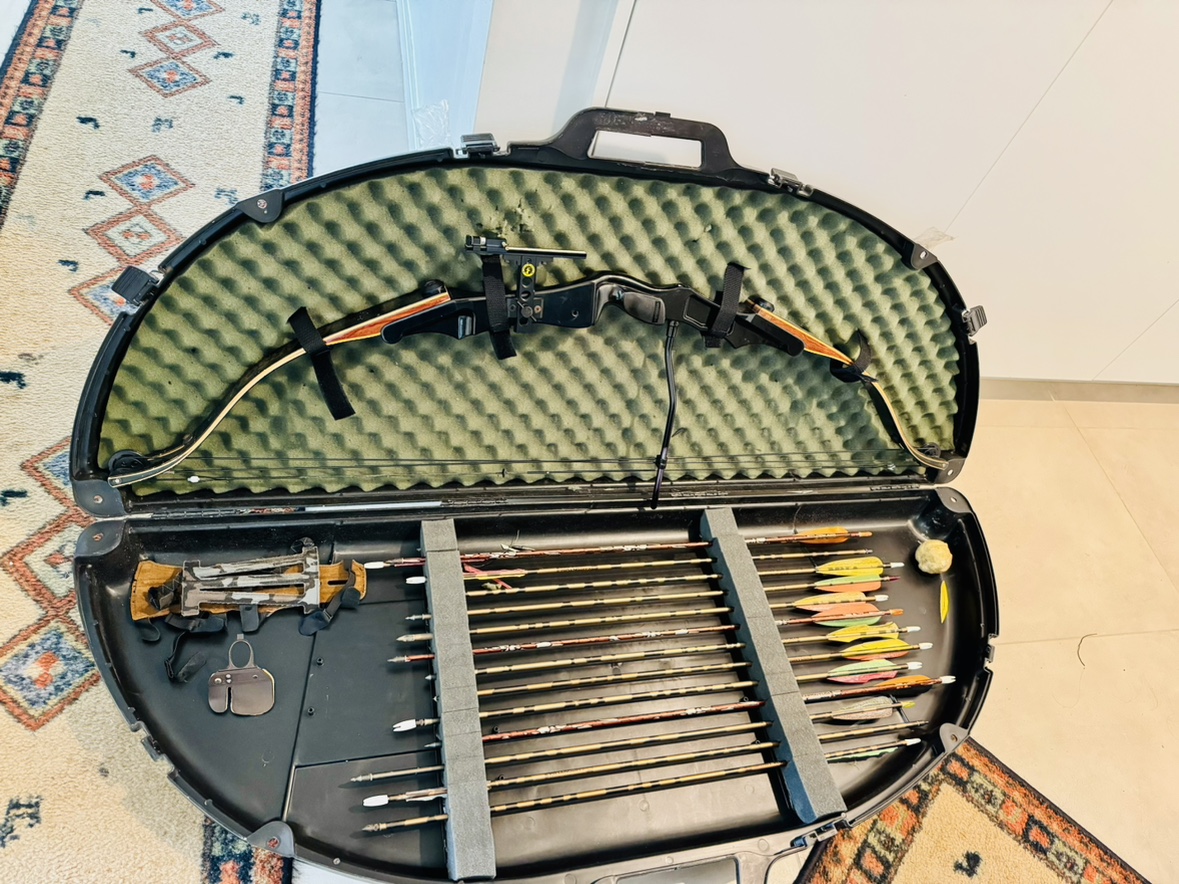 Archery bow and arrow equipment - photo 4