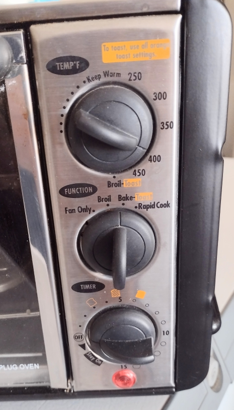 HAMILTON BEACH TOASTER OVEN image indicator(3)