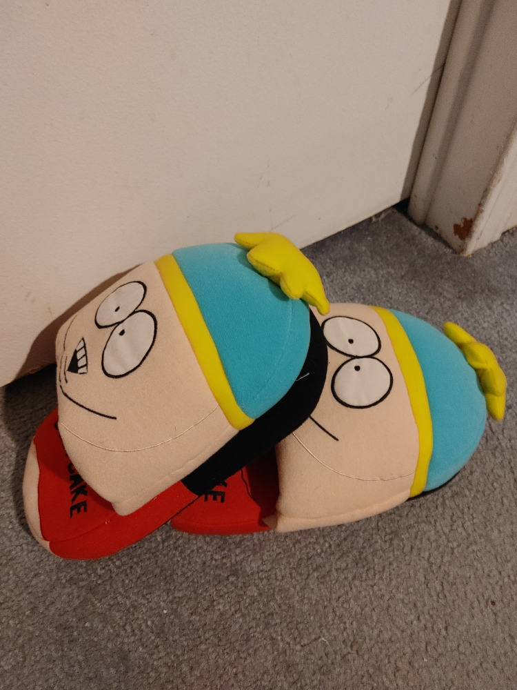 🥕SOUTH PARK CARTMAN BEEFCAKE SLIPPERS MENS SIZE 10-11 NEW image indicator(3)