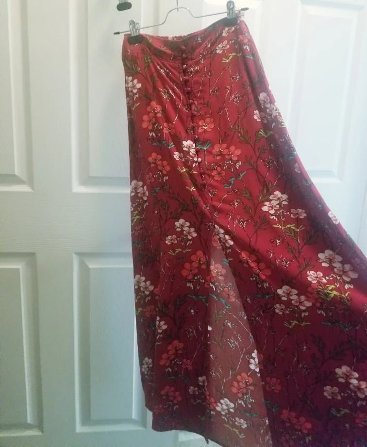 EXPRESS Button Front Floral Print Boho Maxi Skirt image indicator(5)