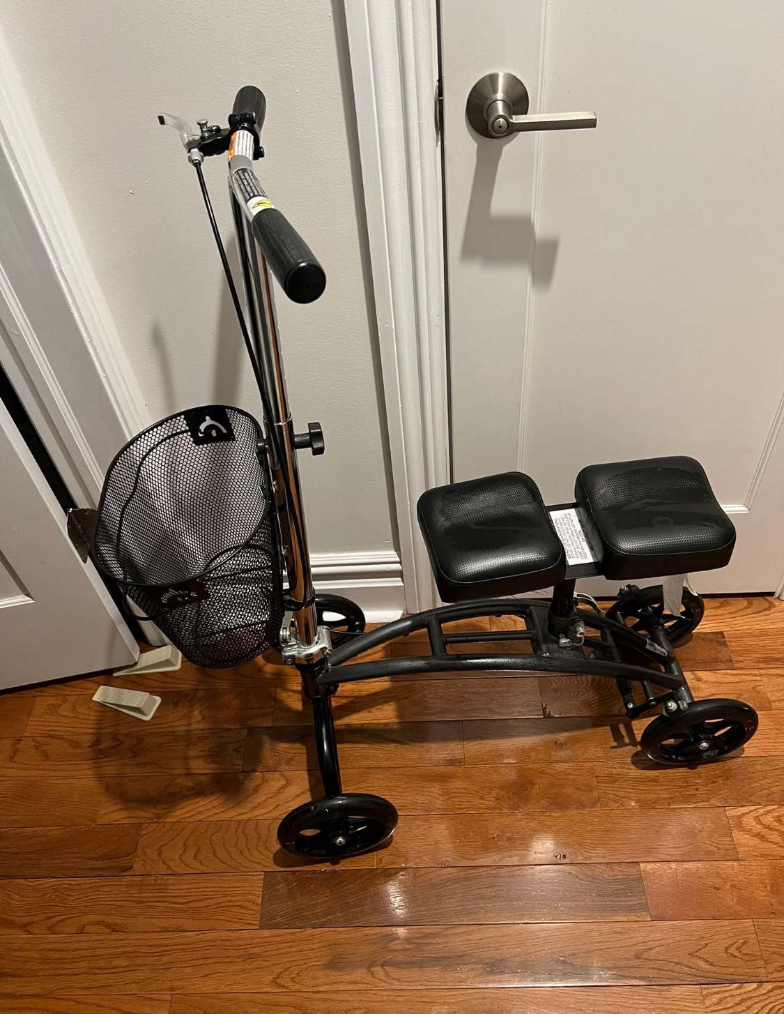 Leg Scooter Medical Help Currently $189 On Amazon image indicator(2)