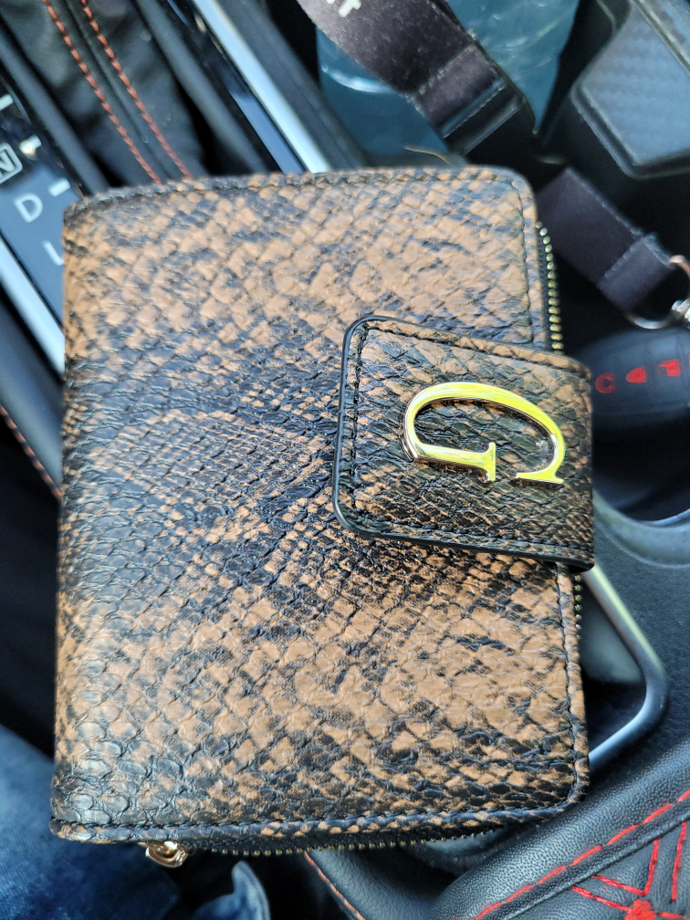 G by Guess wallet thumbnail