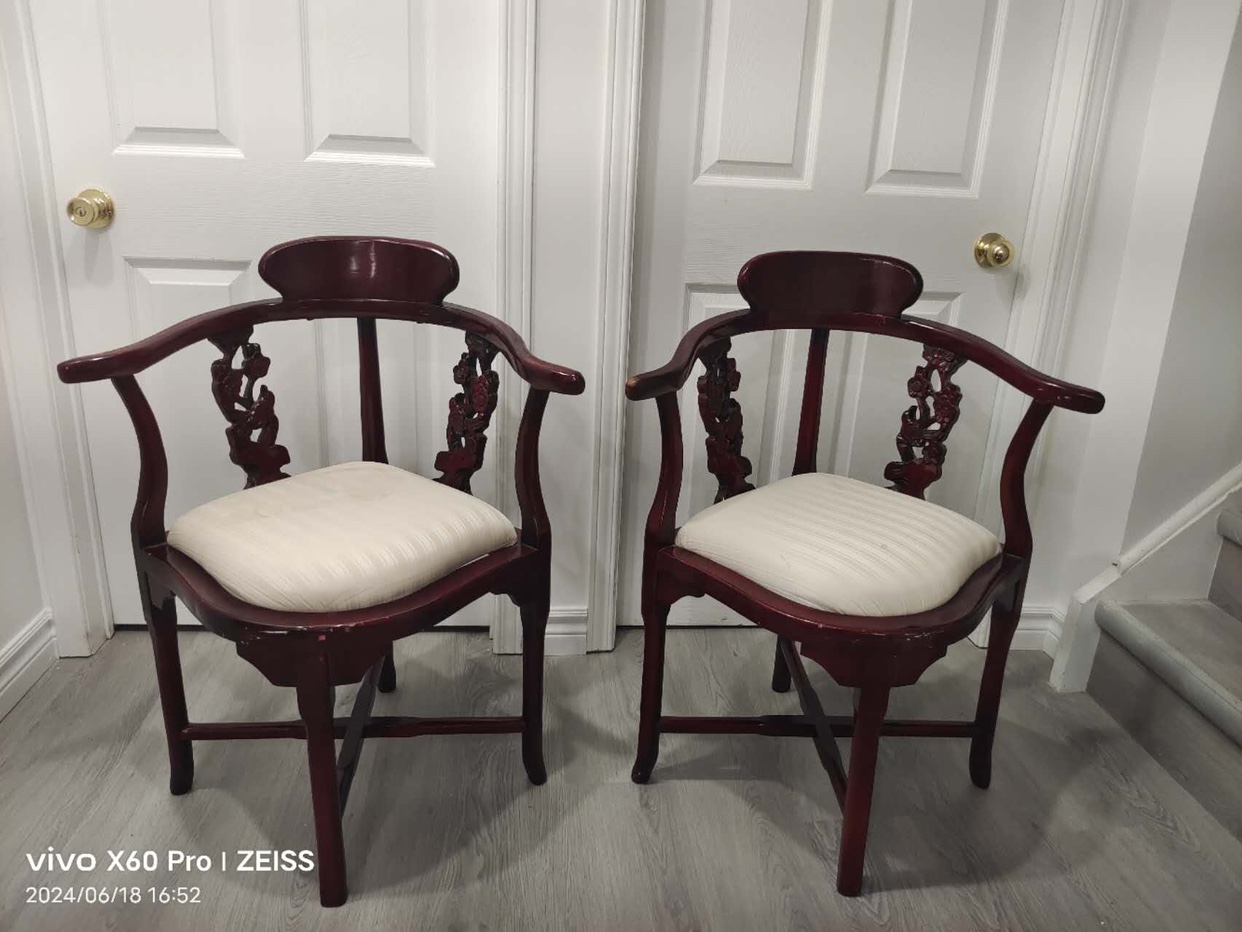 Set of 4 solid Cherry wood Dining Arm corner oriental Chairs