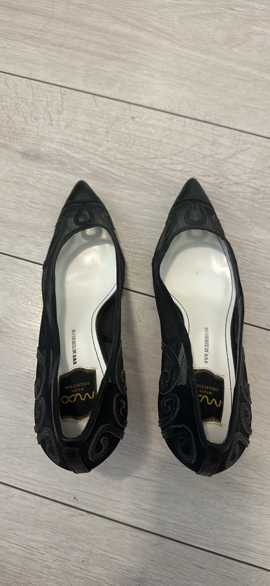 Black mesh and leather pump size 7.5 (Euro 38) - photo 2
