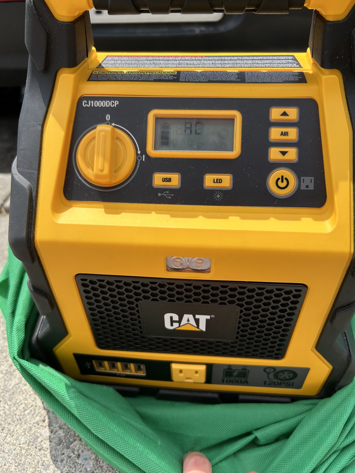 Cat generator , battery , jump starter thumbnail