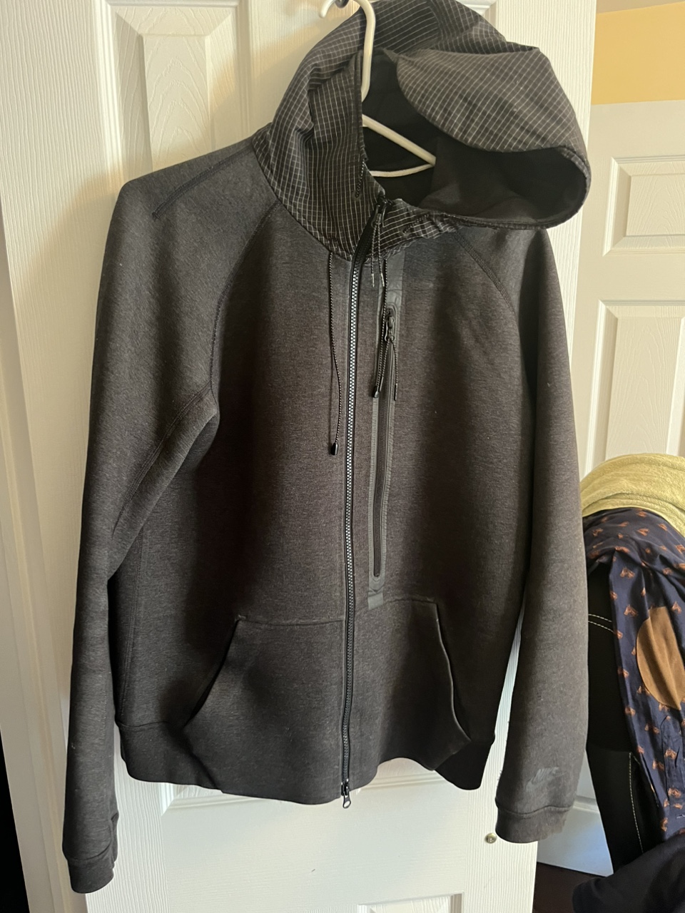 Nike Thermafit hoodie image indicator(7)