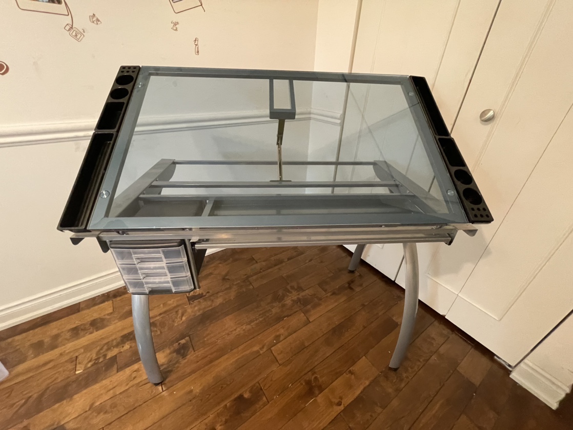 Futura Drawing table