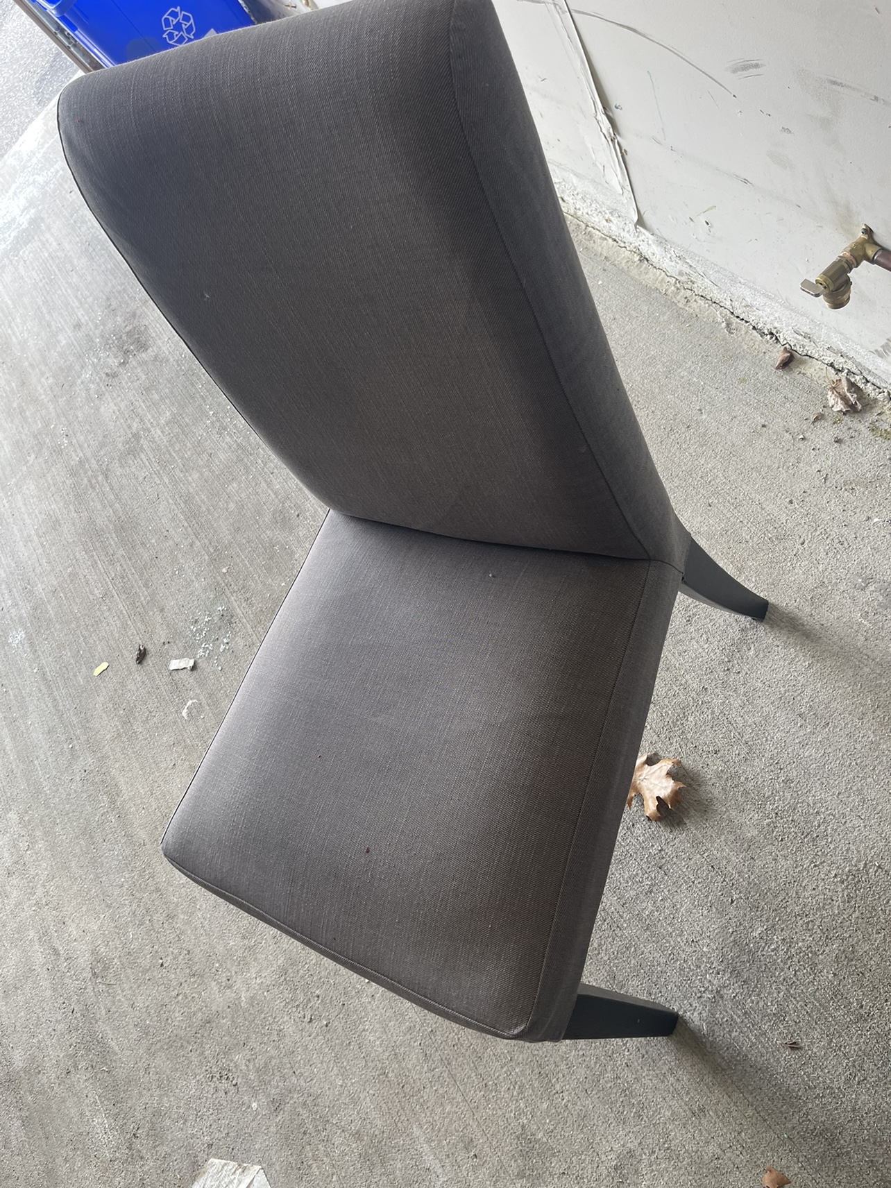 Chair - photo 2