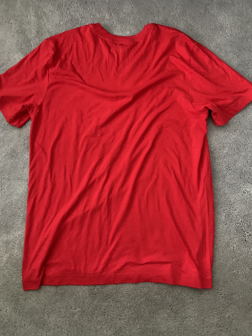 Nike T-Shirt image indicator(2)