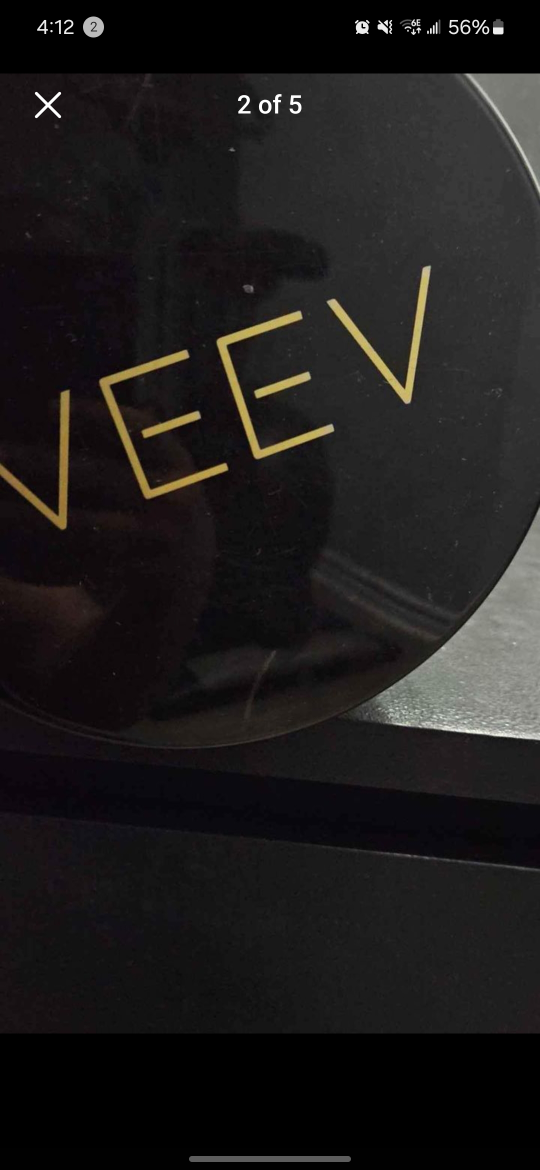 VEEV speaker image indicator(2)