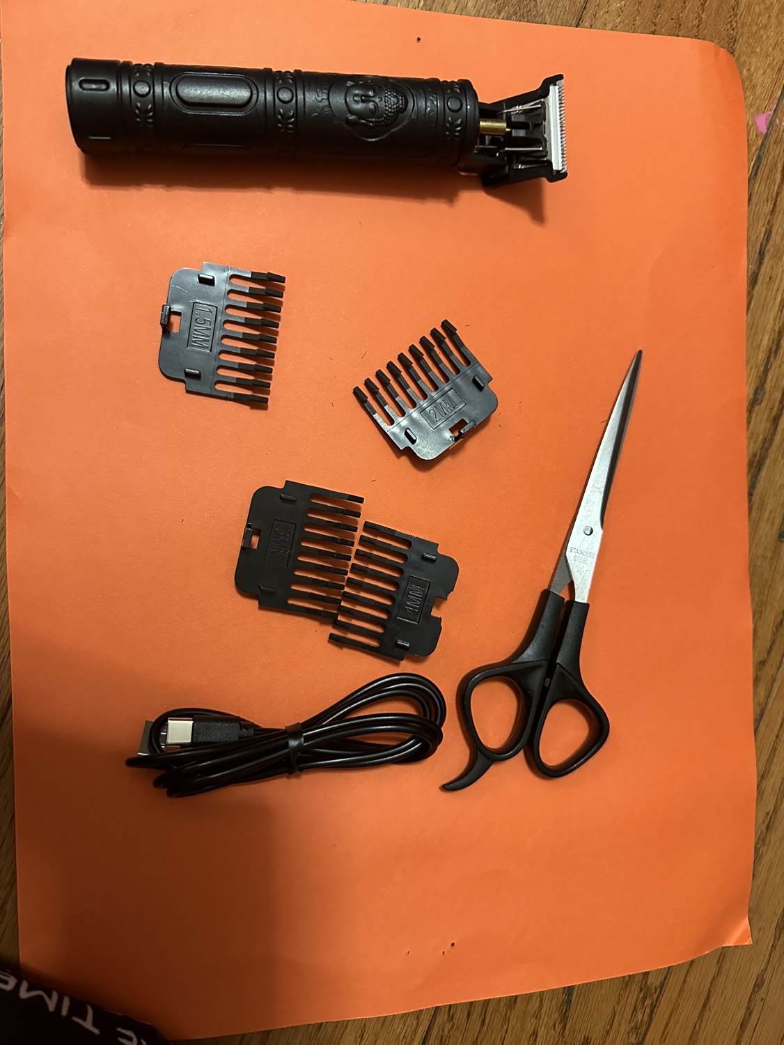 Clipper for cut hair