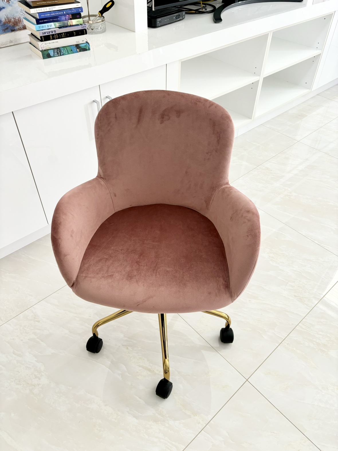 Beautiful Chair - photo 4