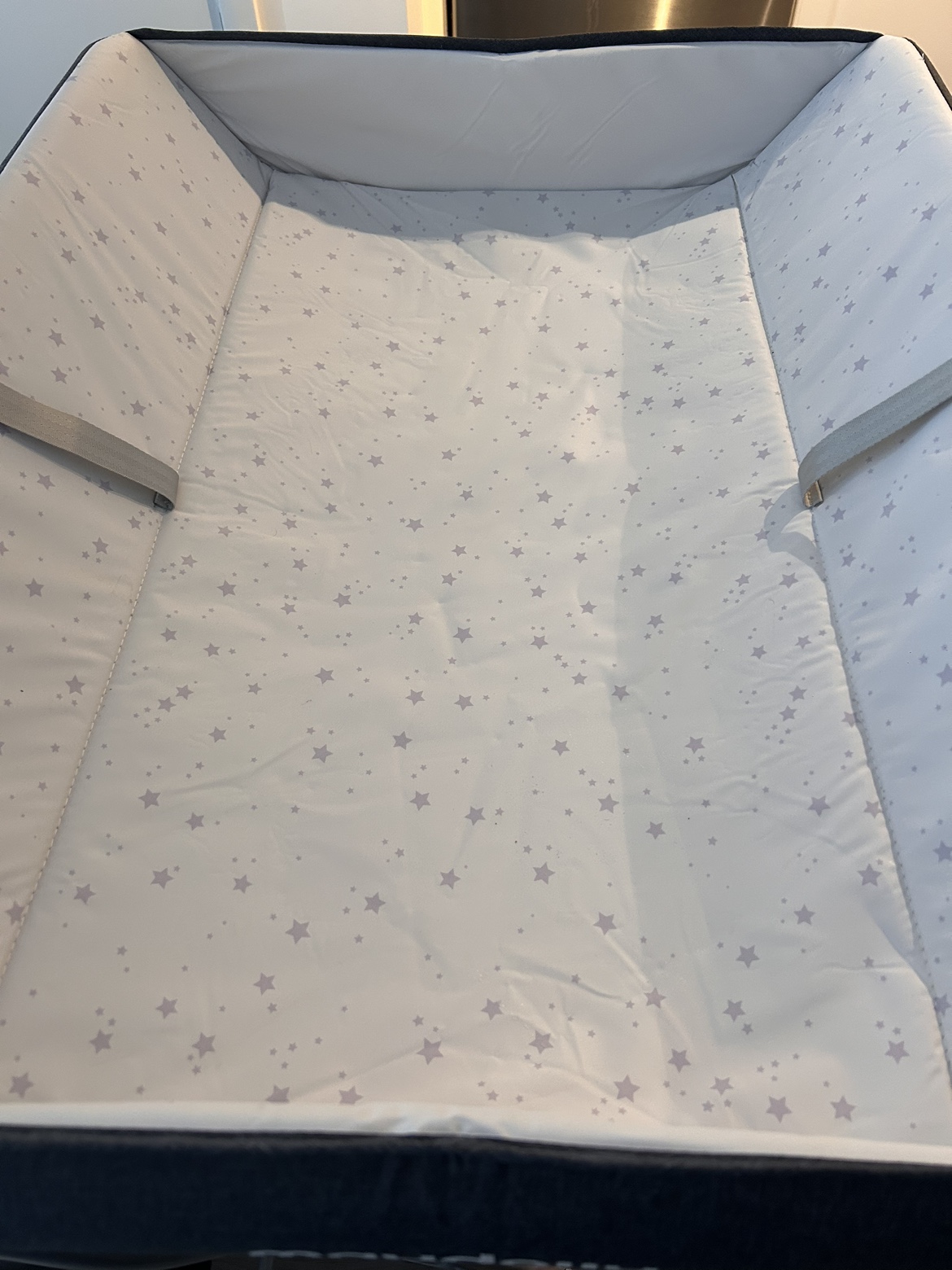 Baby diaper changing table - photo 3