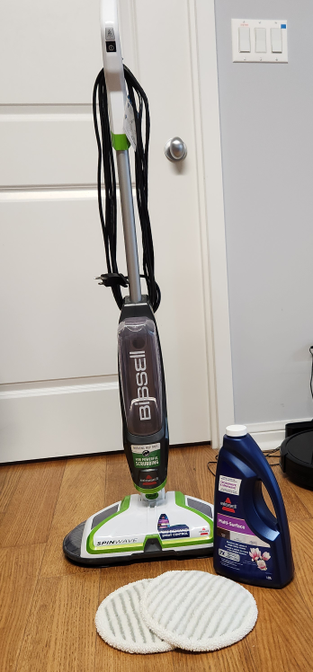 Moving sale!! Bissell hard floor mop - photo 2
