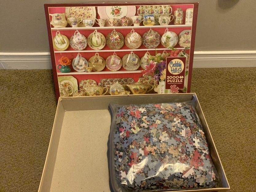 cobble hill grandmas china 2000pc puzzle thumbnail