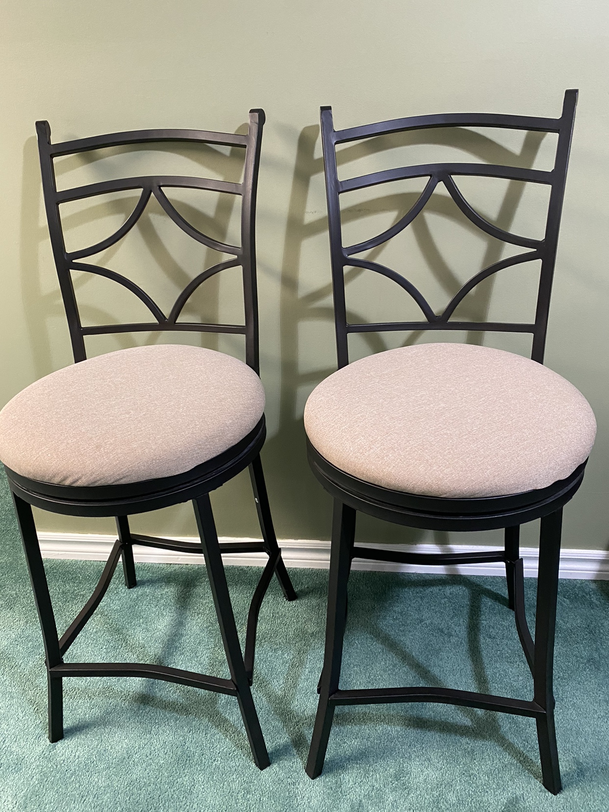 Swivel Bar Stool thumbnail