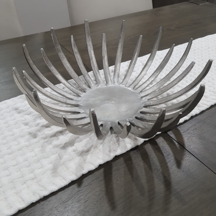steel/ crome fruits  bowl