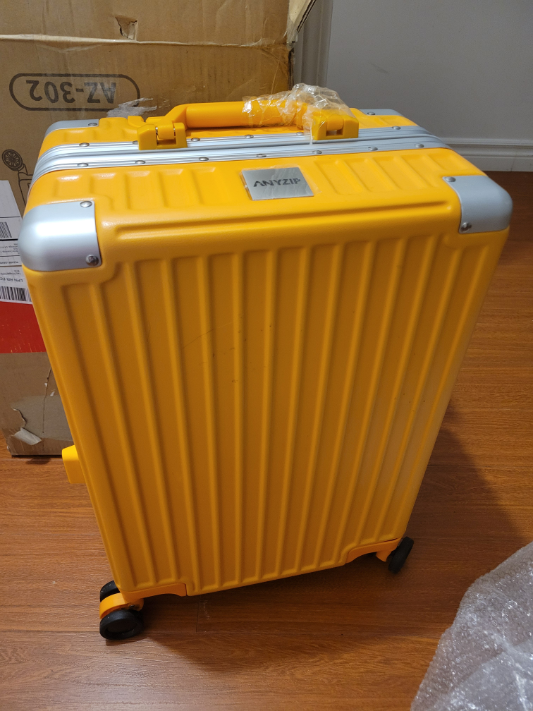 Anyzip luggage Brand new