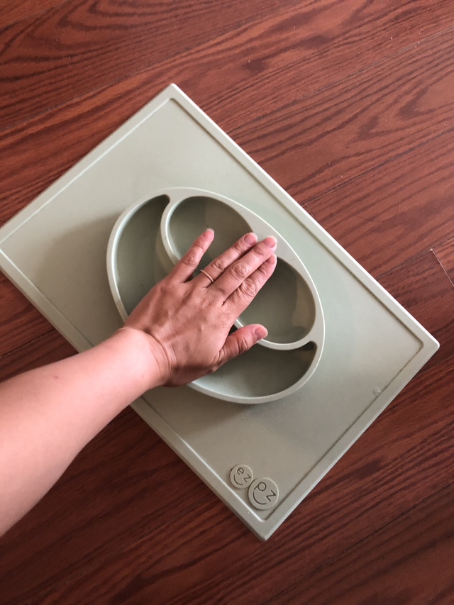 Ezpz sage colour food tray image indicator(2)