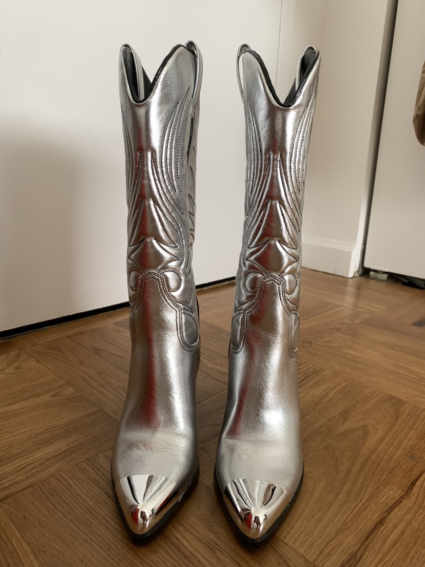 Katy perry collection western boots silver