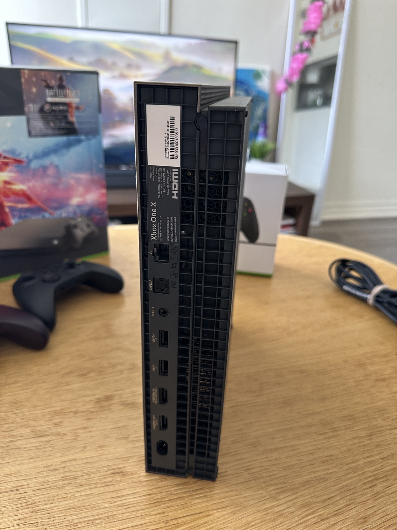 Xbox One X Special Limited Edition (Deluxe) Console - photo 3