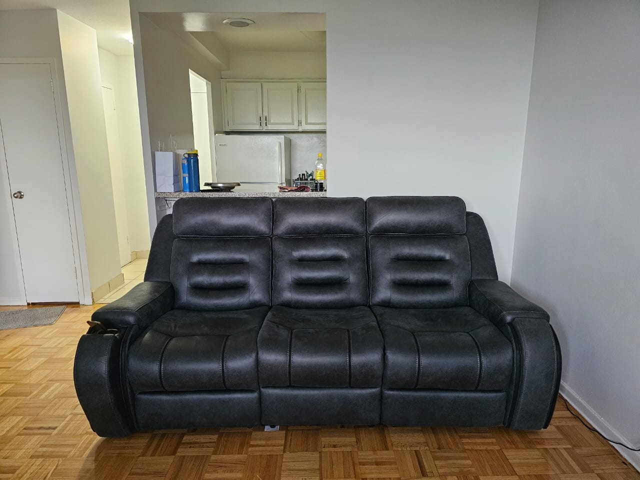 Recliner Sofa Sale thumbnail