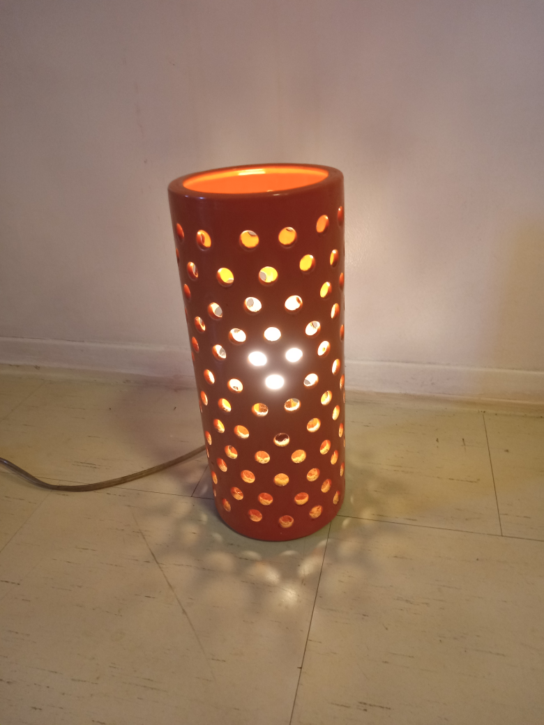 Orange polka-dot lamp