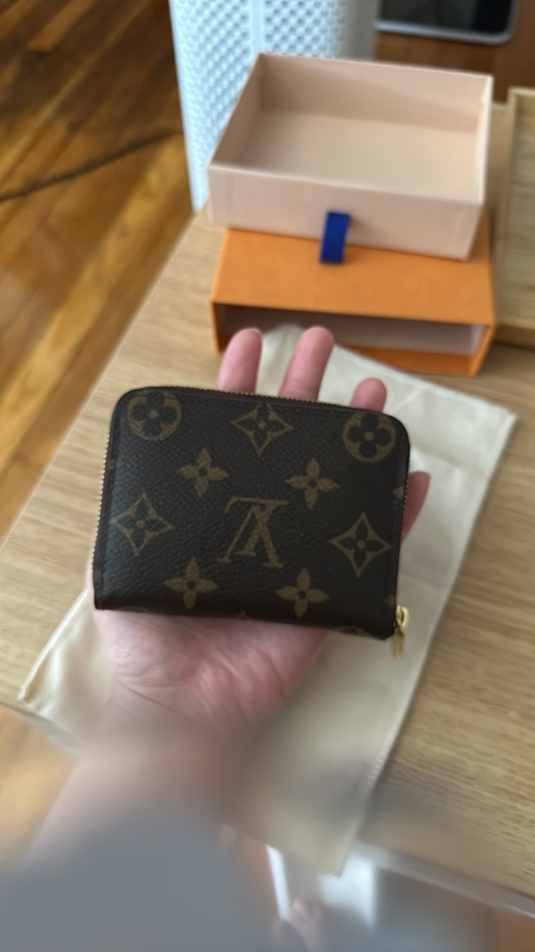 Louis Vuitton card wallet - photo 3