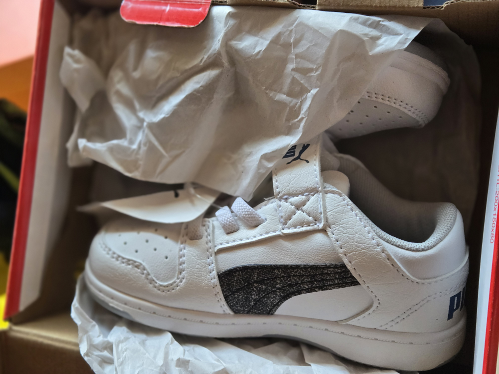 Boys shoes thumbnail