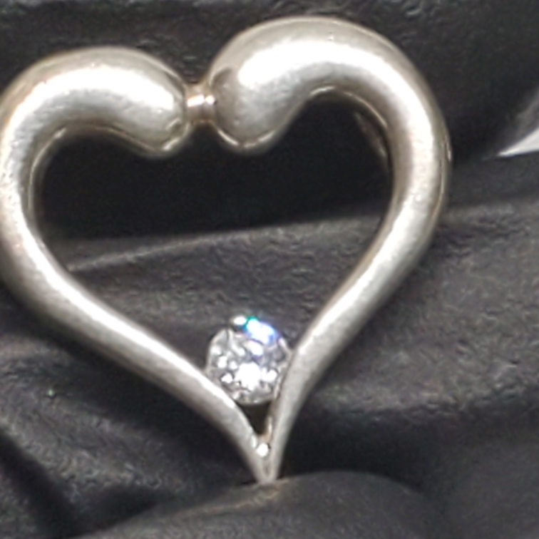 #26 Heart 925 CZ pendant image indicator(2)