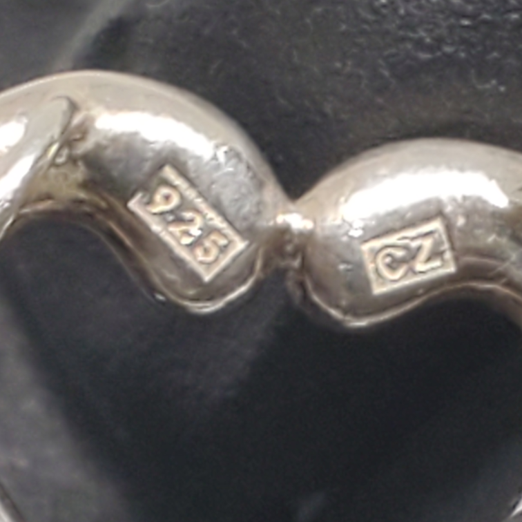 #26 Heart 925 CZ pendant image indicator(3)