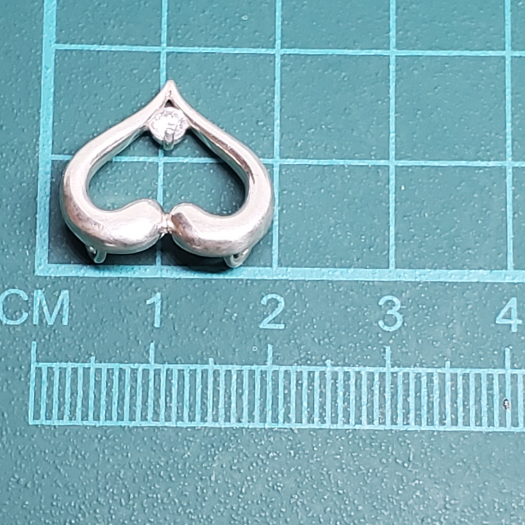 #26 Heart 925 CZ pendant image indicator(4)