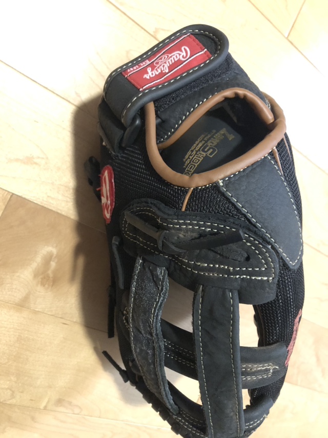 LikeNew: Rawlings Longhorn Softball Glove 13-in image indicator(2)