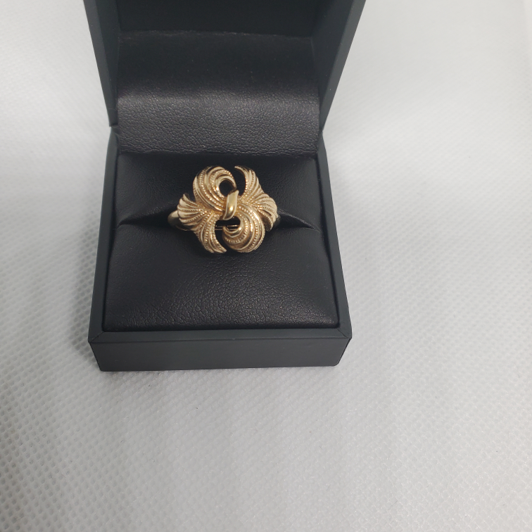 #33 Vtg. 2pcs Gold & silver ring image indicator(6)