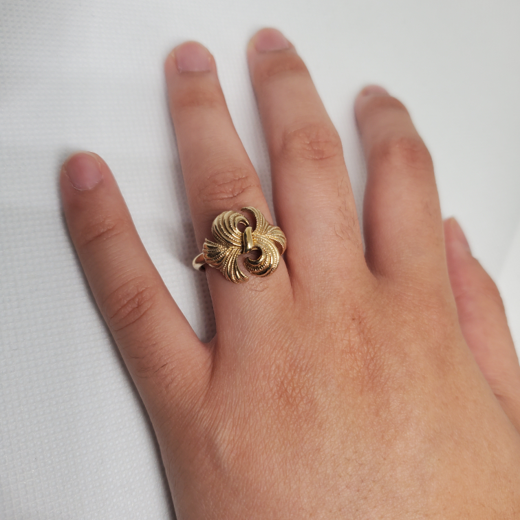 #33 Vtg. 2pcs Gold & silver ring image indicator(7)