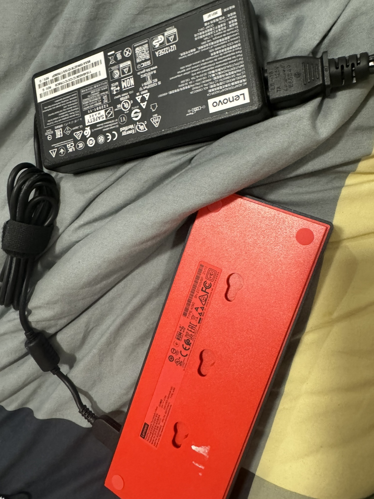 Lenovo thinkpad thunderbolt 4 dock - photo 2