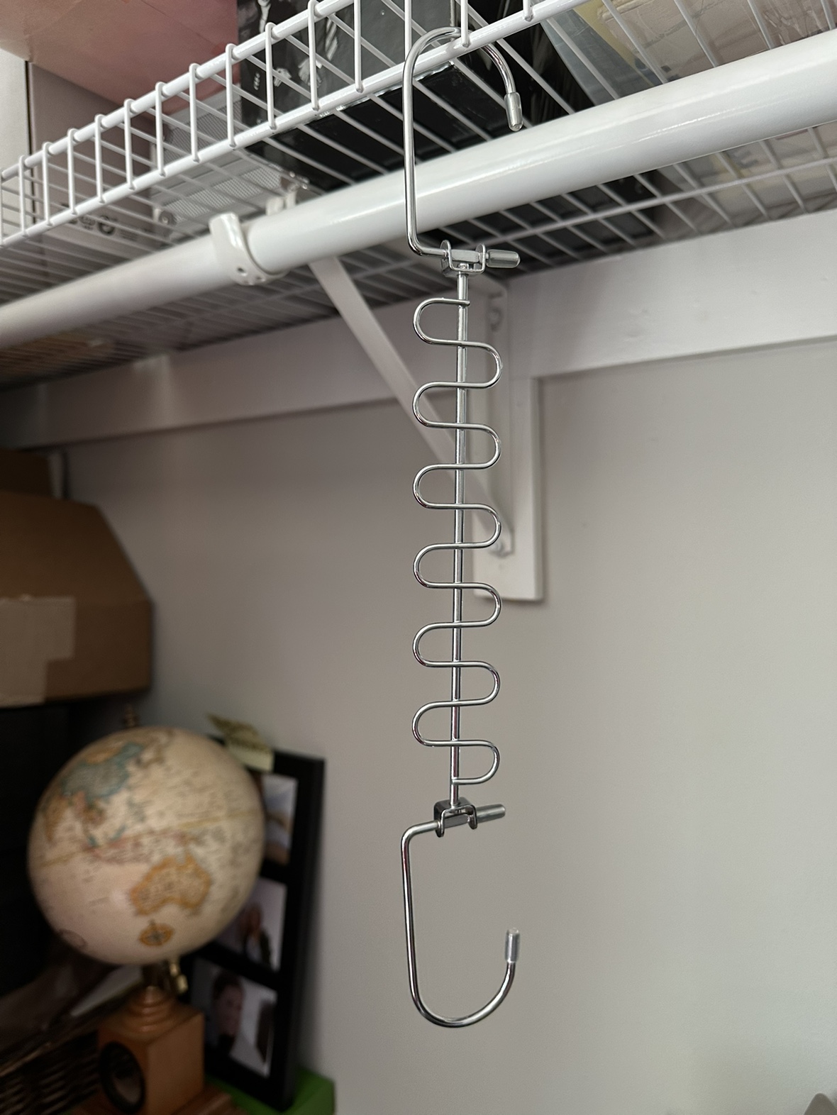 Space Saving Metal Hangers (Set of 6) image indicator(2)