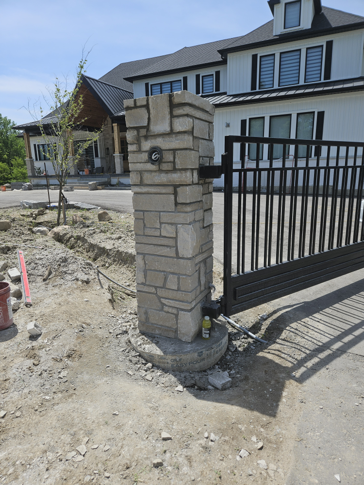 brick layer available for repairs - photo 2